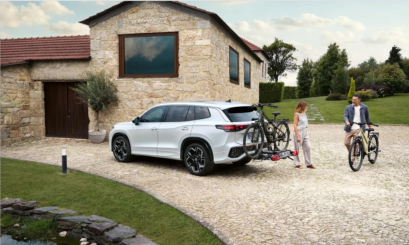 Volkswagen Tayron, SUV familial, vu de trois quarts